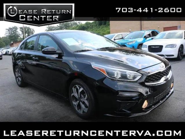 2021 Kia Forte LXS FWD photo