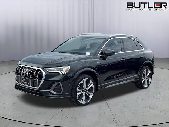 2021 Audi Q3 S line Premium Plus AWD photo