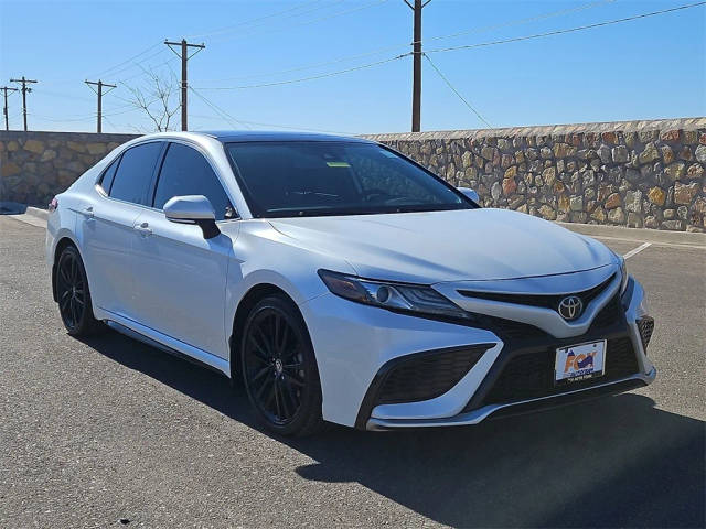 2021 Toyota Camry XSE FWD photo