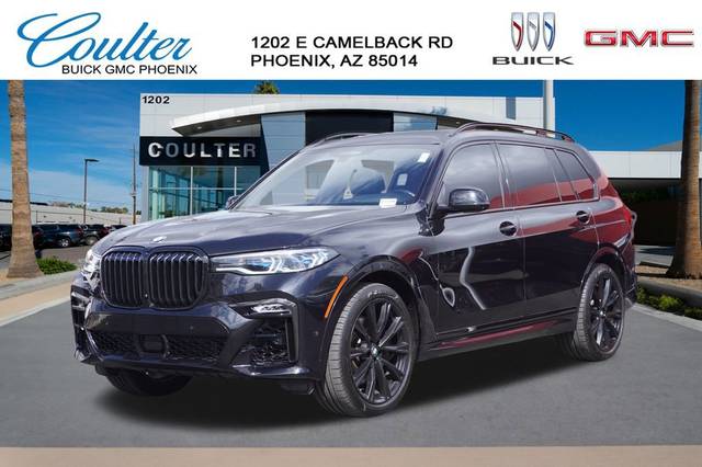 2021 BMW X7 M50i AWD photo