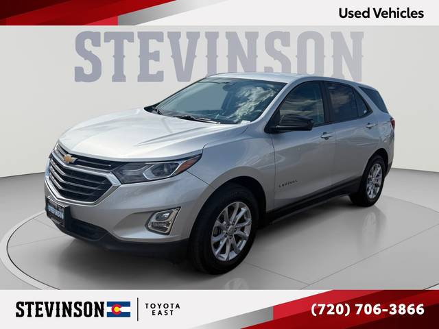 2021 Chevrolet Equinox LS FWD photo
