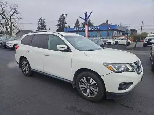 2020 Nissan Pathfinder S FWD photo