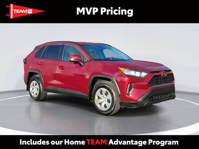 2021 Toyota RAV4 LE AWD photo