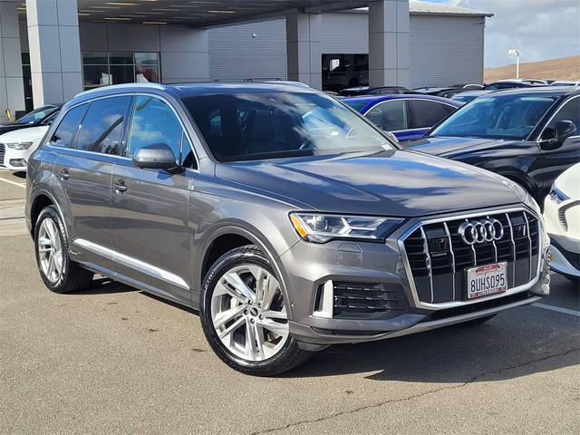 2021 Audi Q7 Premium Plus AWD photo