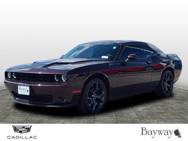 2020 Dodge Challenger SXT RWD photo