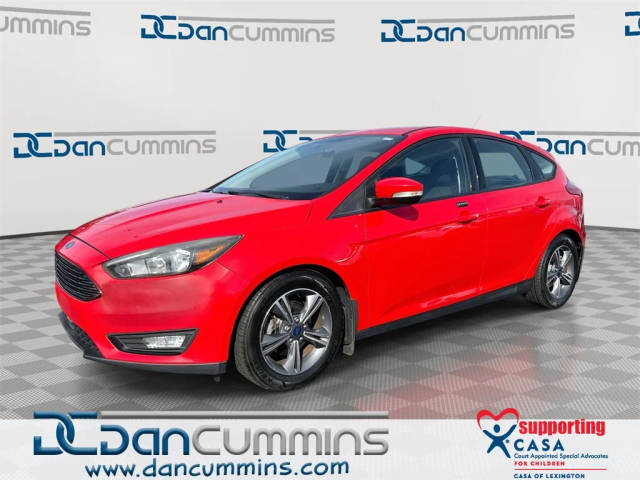 2016 Ford Focus SE FWD photo
