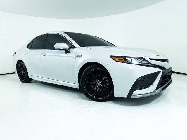 2021 Toyota Camry Hybrid XSE FWD photo