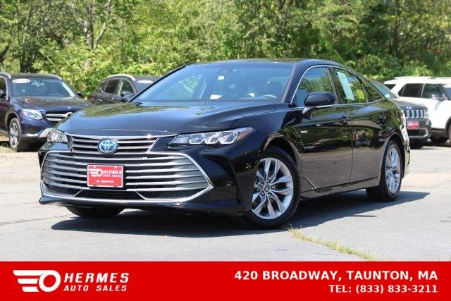 2021 Toyota Avalon Hybrid XLE FWD photo