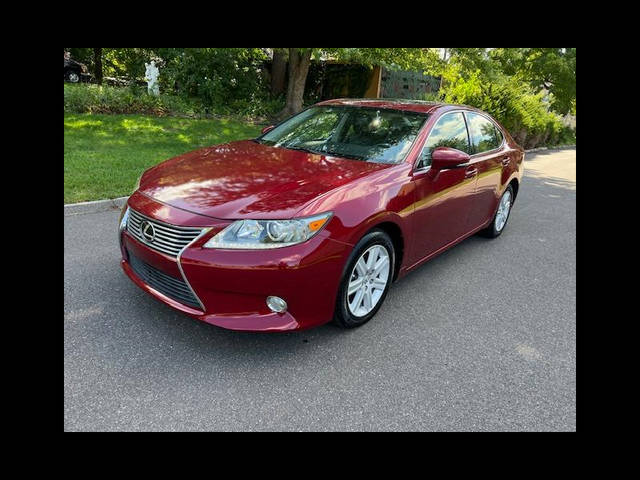 2015 Lexus ES  FWD photo