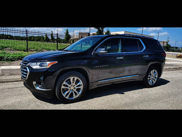 2021 Chevrolet Traverse High Country FWD photo