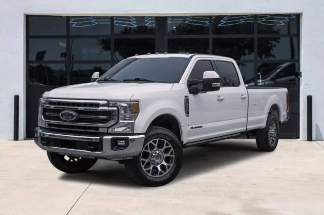 2020 Ford F-350 Super Duty LARIAT 4WD photo