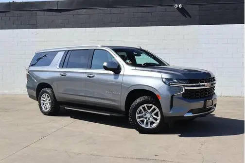 2021 Chevrolet Suburban LS RWD photo