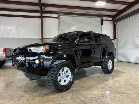 2019 Toyota 4Runner SR5 4WD photo