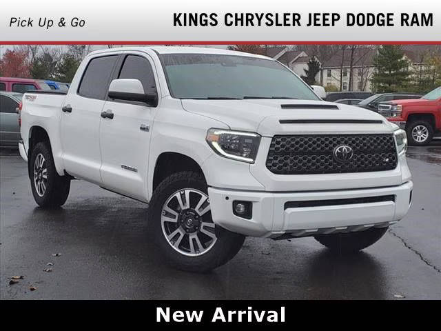 2020 Toyota Tundra SR5 4WD photo