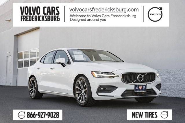 2021 Volvo S60 Momentum AWD photo