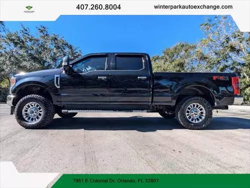 2020 Ford F-250 Super Duty XLT 4WD photo