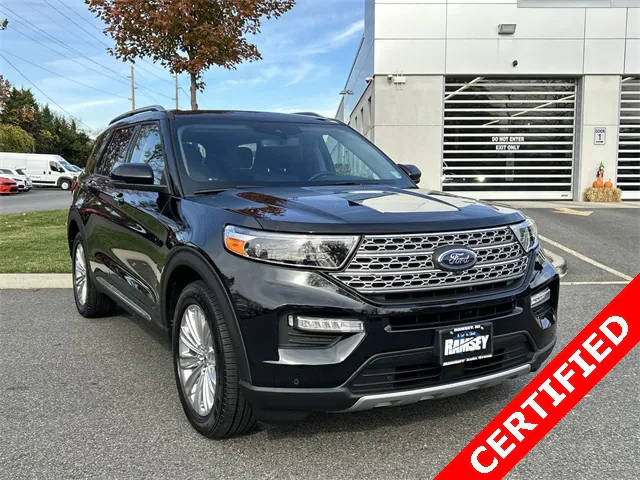 2021 Ford Explorer Limited 4WD photo
