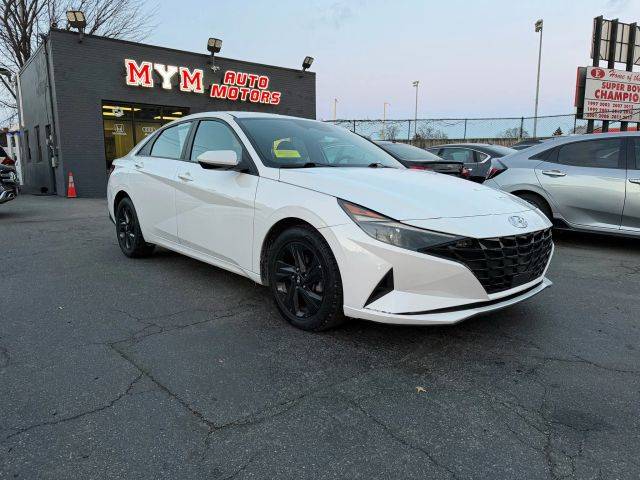 2021 Hyundai Elantra SEL FWD photo