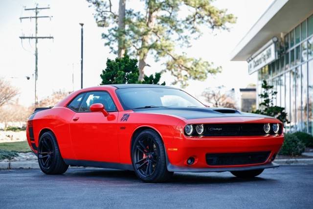 2020 Dodge Challenger R/T Scat Pack RWD photo
