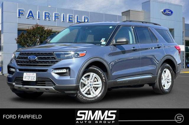 2021 Ford Explorer XLT 4WD photo