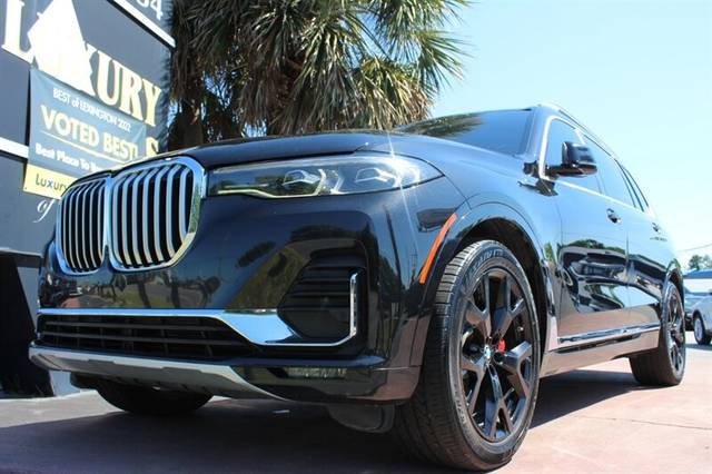 2021 BMW X7 xDrive40i AWD photo