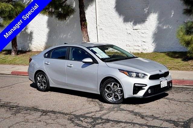 2021 Kia Forte LXS FWD photo