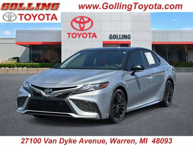 2021 Toyota Camry XSE V6 FWD photo