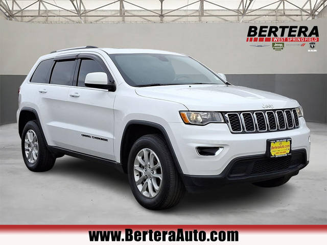 2021 Jeep Grand Cherokee Laredo E 4WD photo