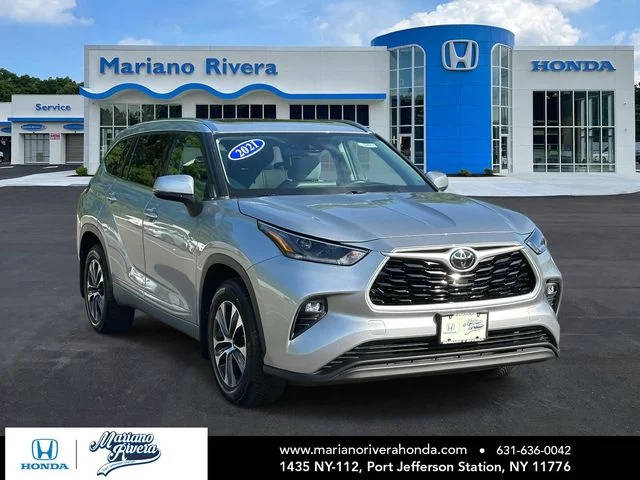 2021 Toyota Highlander XLE AWD photo