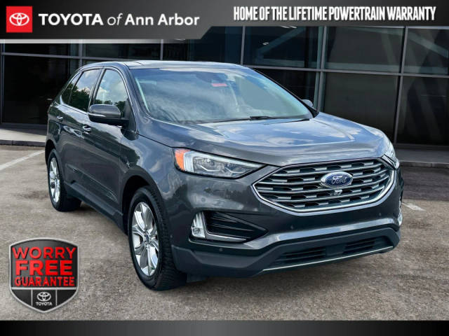 2020 Ford Edge Titanium AWD photo
