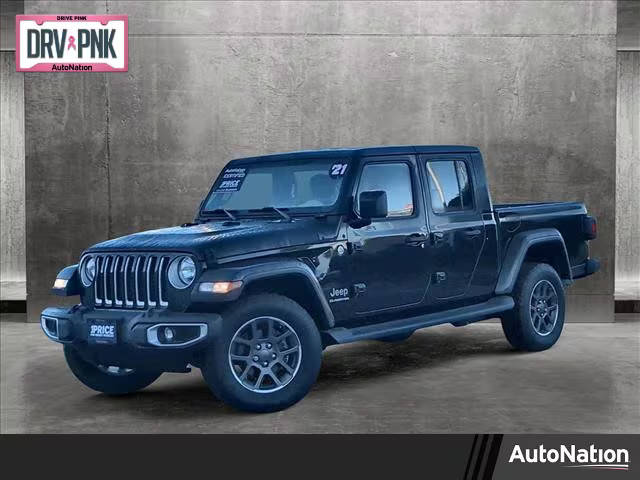 2021 Jeep Gladiator Overland 4WD photo