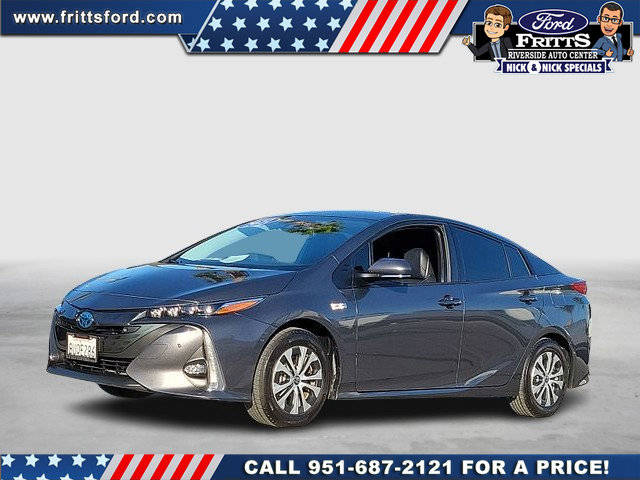 2021 Toyota Prius Prime Limited FWD photo