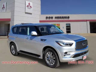 2020 Infiniti QX80 LUXE 4WD photo