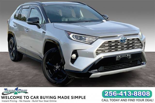 2021 Toyota RAV4 Hybrid XSE AWD photo