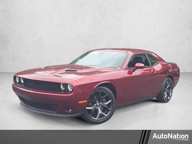 2020 Dodge Challenger SXT RWD photo