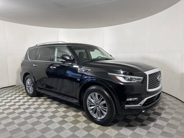 2020 Infiniti QX80 LUXE 4WD photo
