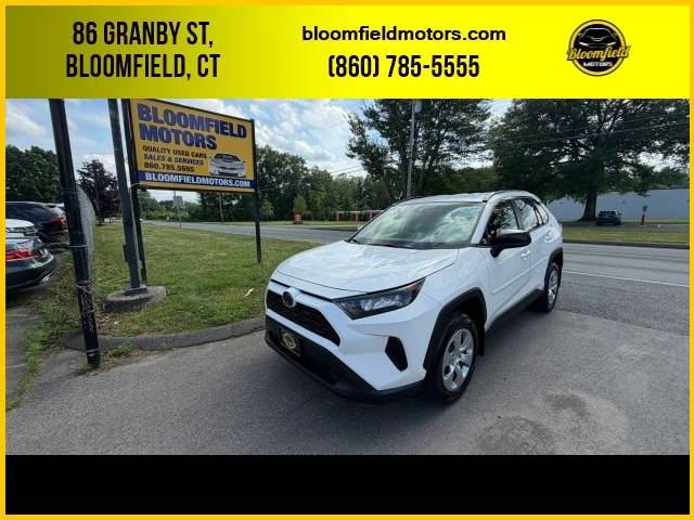 2021 Toyota RAV4 LE AWD photo
