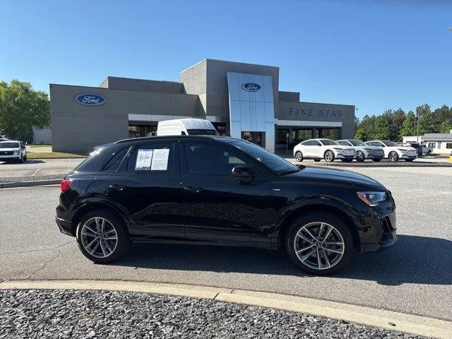 2021 Audi Q3 S line Premium AWD photo