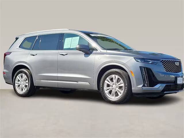 2021 Cadillac XT6 Luxury FWD photo