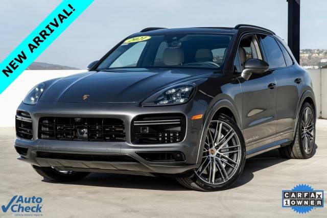 2021 Porsche Cayenne Turbo AWD photo