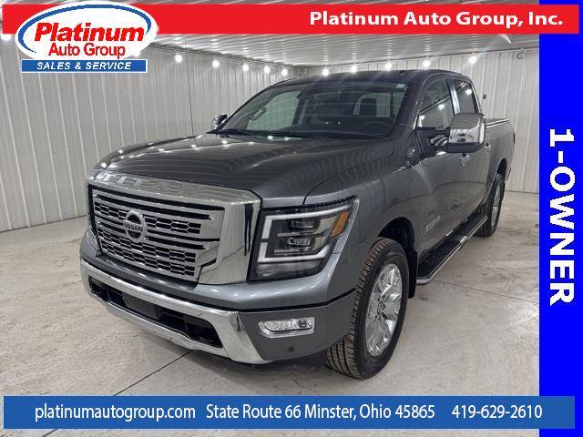 2021 Nissan Titan SL 4WD photo