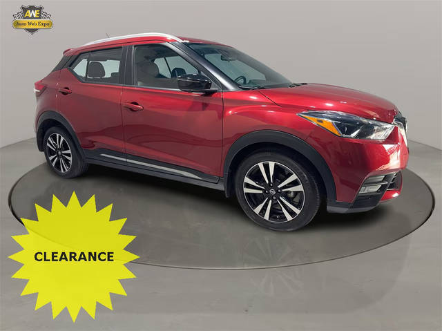 2020 Nissan Kicks SR FWD photo