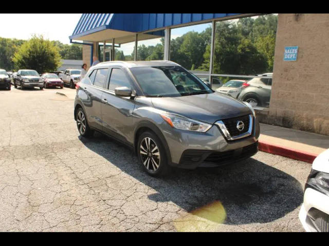 2020 Nissan Kicks SV FWD photo