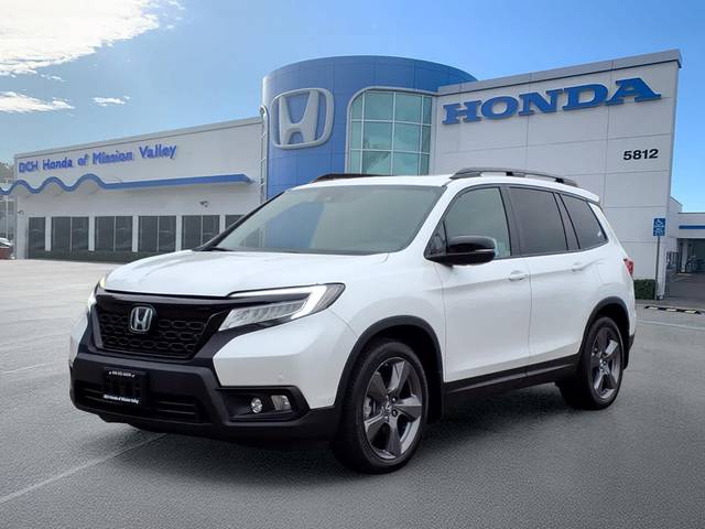 2021 Honda Passport Touring FWD photo