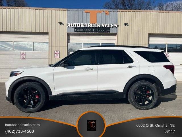 2021 Ford Explorer ST 4WD photo