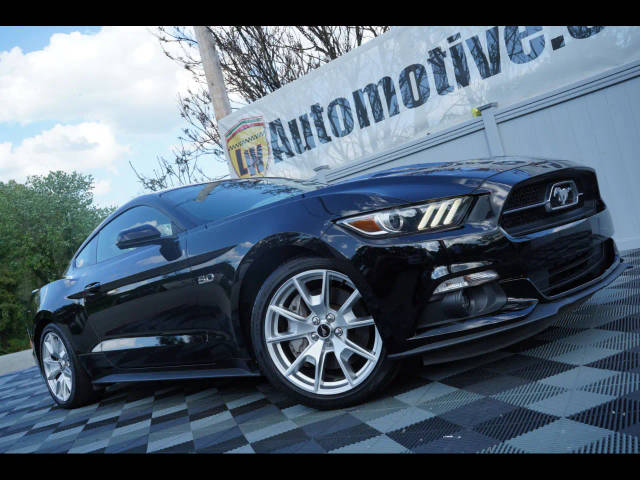 2015 Ford Mustang GT Premium RWD photo