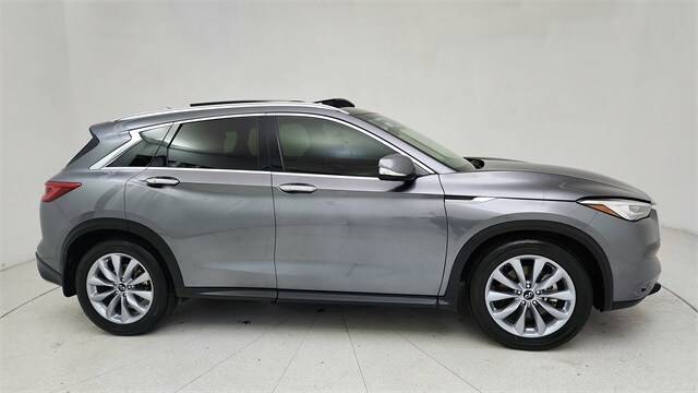 2021 Infiniti QX50 LUXE AWD photo