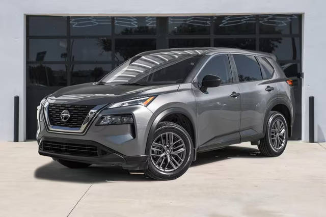 2021 Nissan Rogue S FWD photo