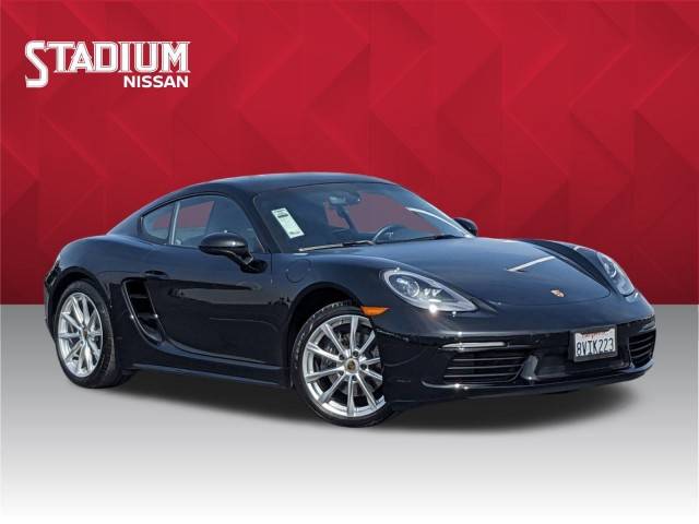 2021 Porsche Cayman  RWD photo