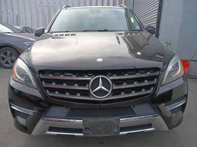 2015 Mercedes-Benz M-Class ML 400 AWD photo